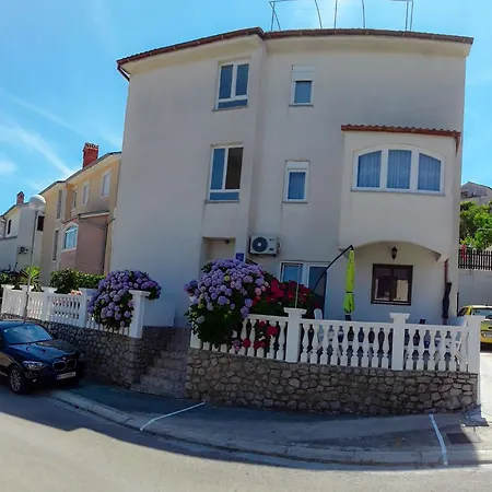 Studioapartment Meri 4 By Interhome Apartment