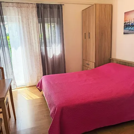 Apartment Studioapartment Meri 4 By Interhome Mali Lošinj