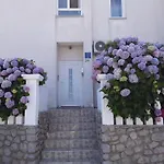 Apartment Studioapartment Meri 4 By Interhome Mali Lošinj