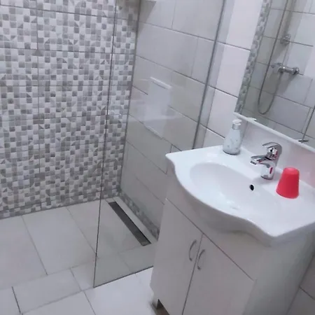 Appartement Studioapartment Meri 4 By Interhome *